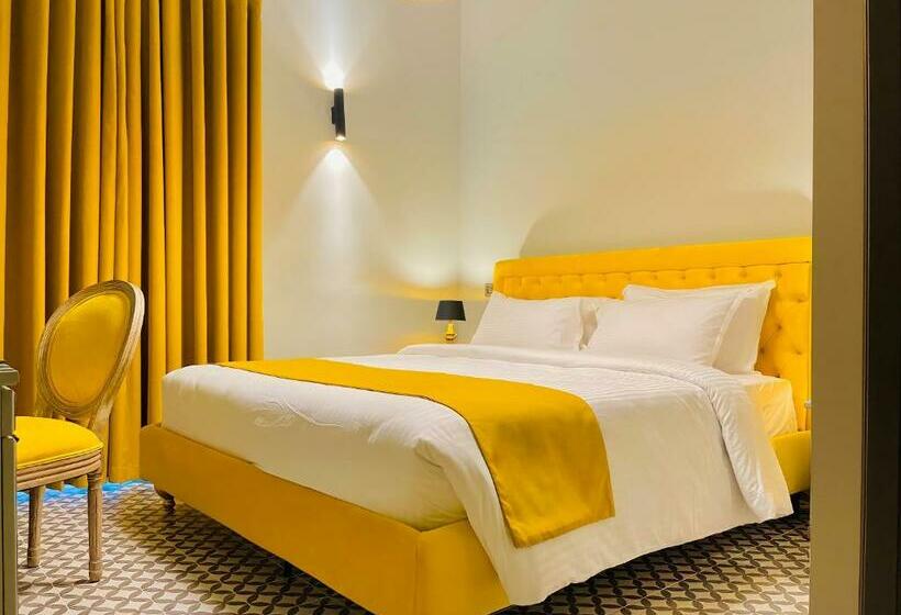 هتل Casa Reale Boutique