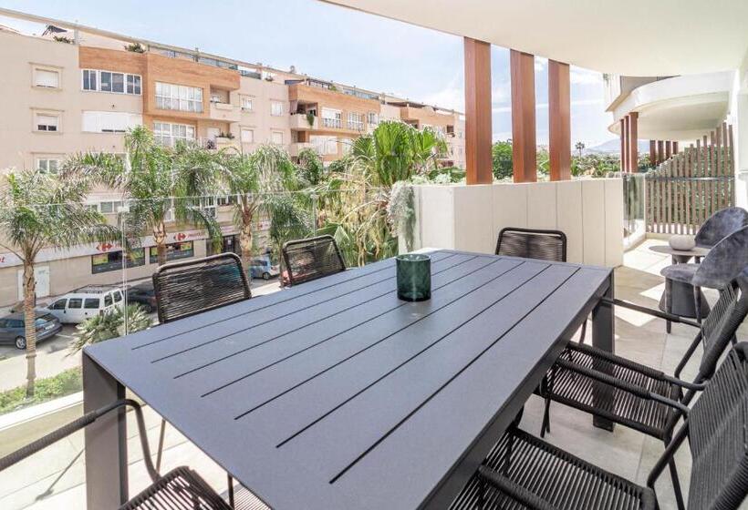 Inf32l  Apotel Infinity By Roomservices