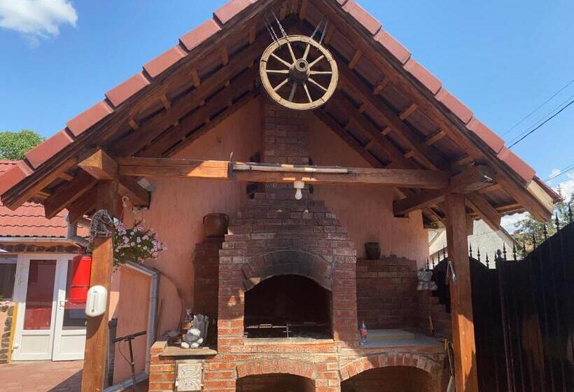 بنسيون Casa Blendea Daniela