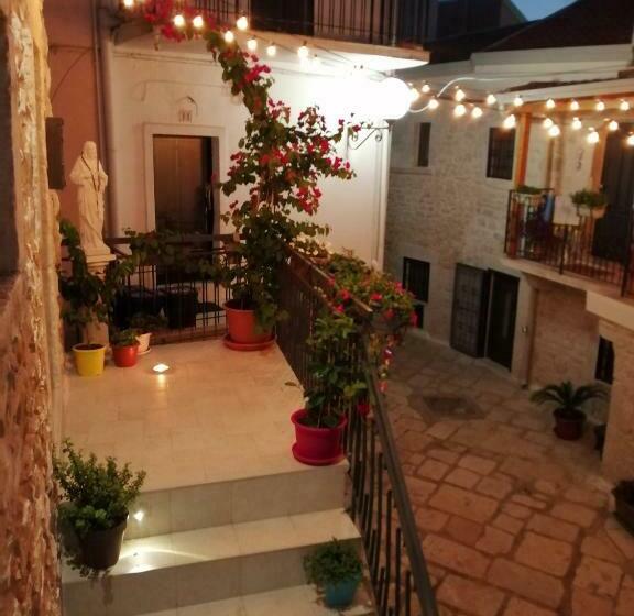 פנסיון Casa Giadi