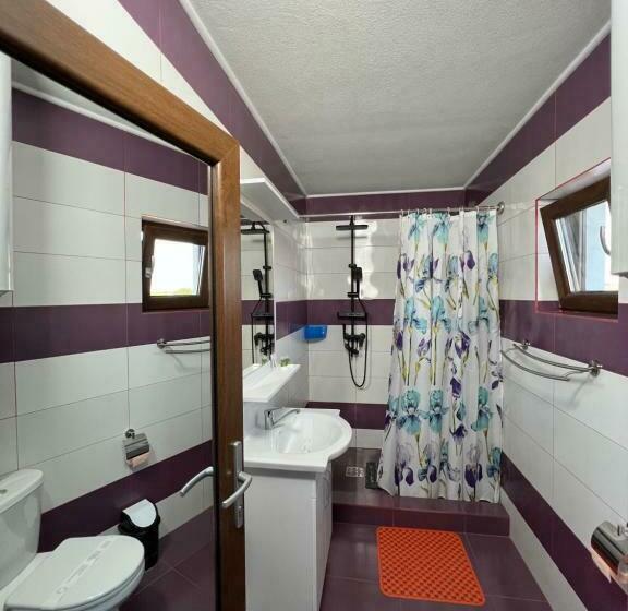 Пансион Casa Lebăda