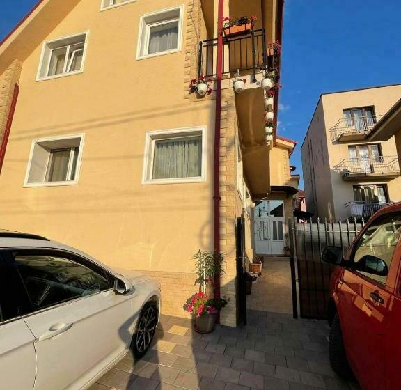 פנסיון Casa Wiesmann Băile Felix