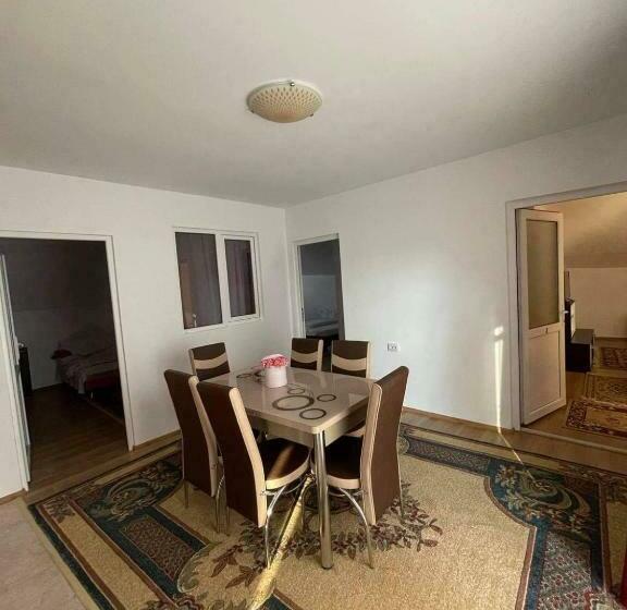 פנסיון Casa Wiesmann Băile Felix