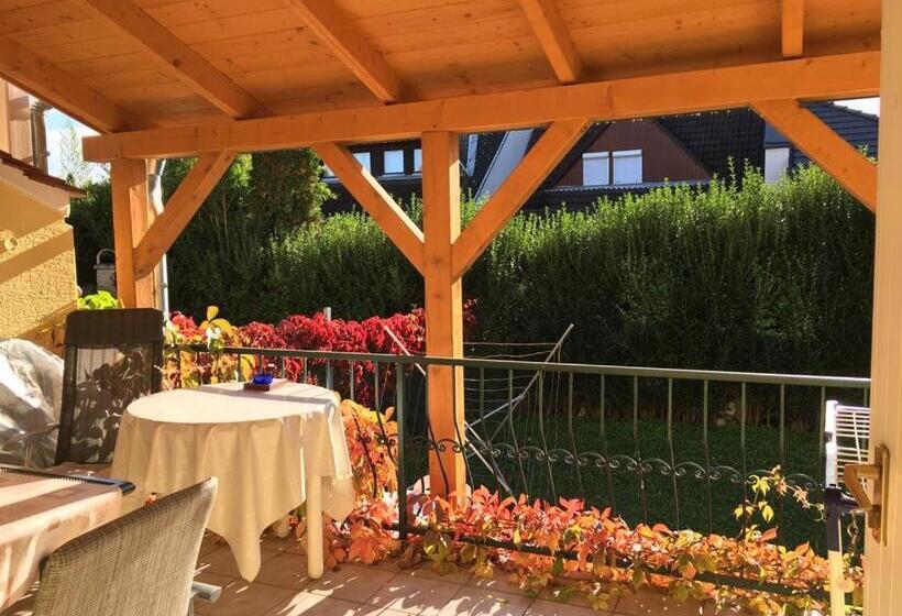 بنسيون Gästehaus Neumann