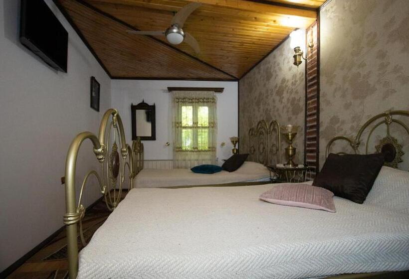 膳宿费 старата баkалия The Old Grocery, Guest Rooms