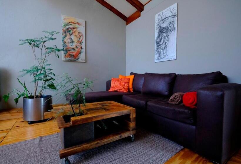 بنسيون Little Forest Farm