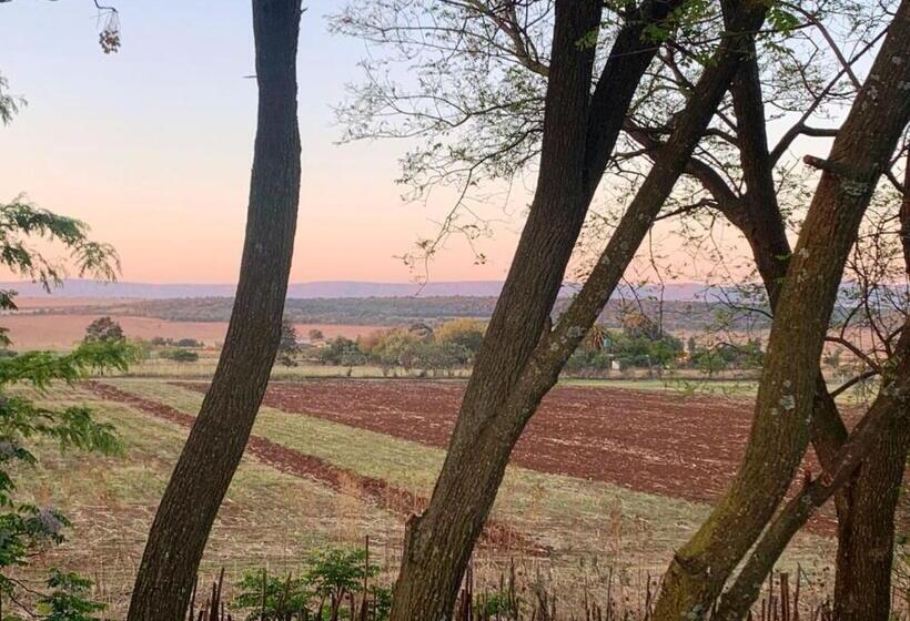 ペンション Little Forest Farm