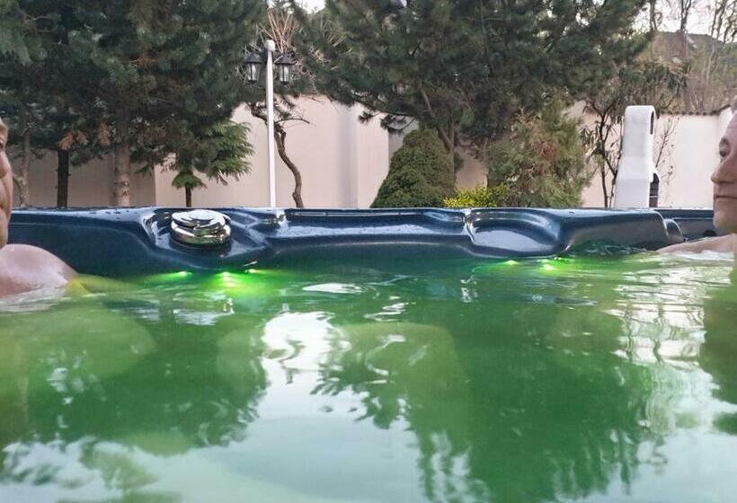 بنسيون Nótafa Vendégház Eger