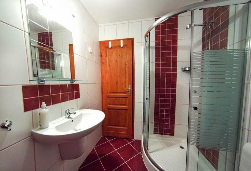 بنسيون Nótafa Vendégház Eger