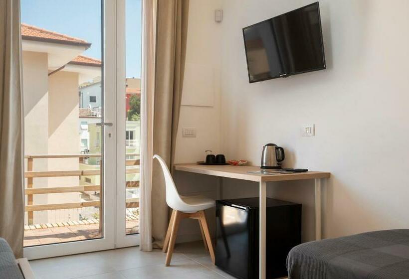 펜션 Onda Del Conero