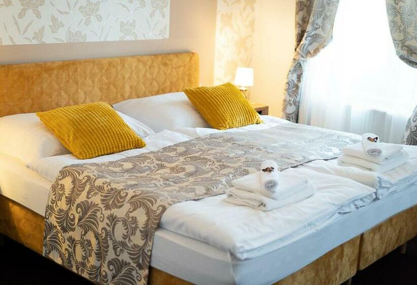 بنسيون Penzión Deloris