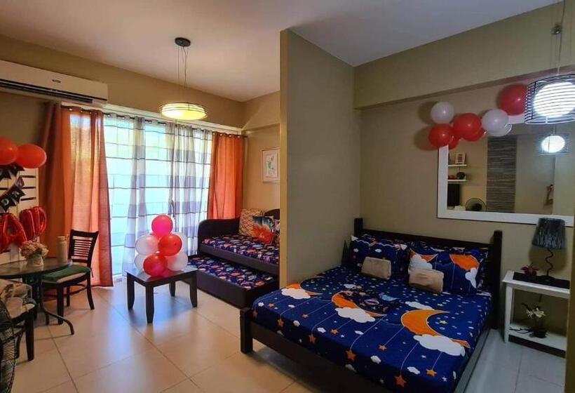 Pensjonat Pico De Loro Staycation