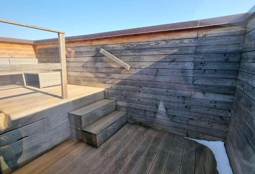 פנסיון Restovna