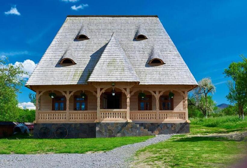 Pensiunea Agroturistica Casa Pribegilor