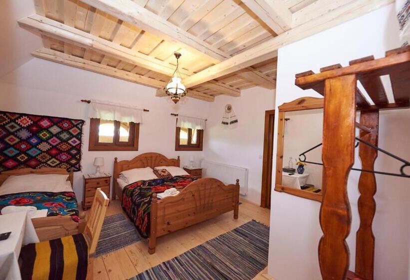 Pensiunea Agroturistica Casa Pribegilor