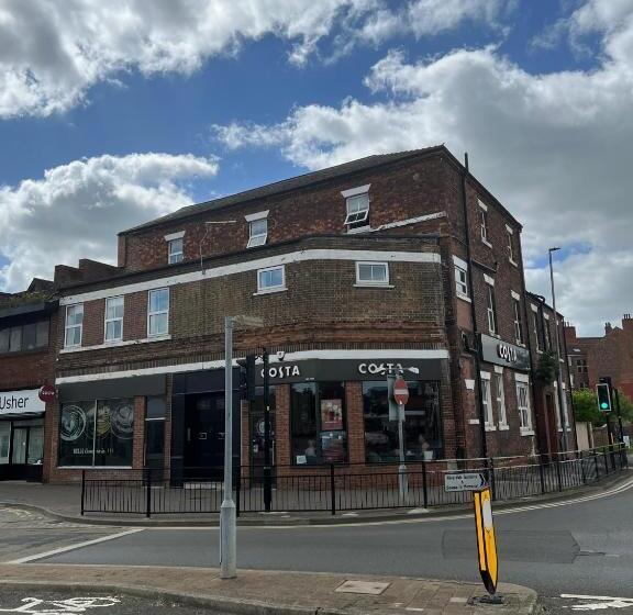 Sunshine Serviced Apartments By Happy Sunshine Stay