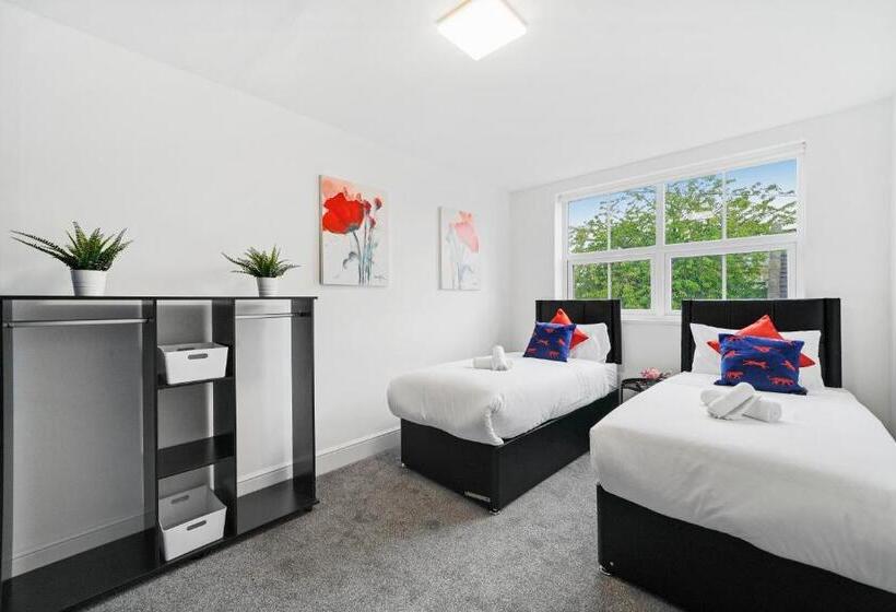 Sunshine Serviced Apartments By Happy Sunshine Stay