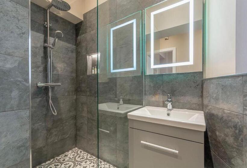 The Old School Room   The Lace Market