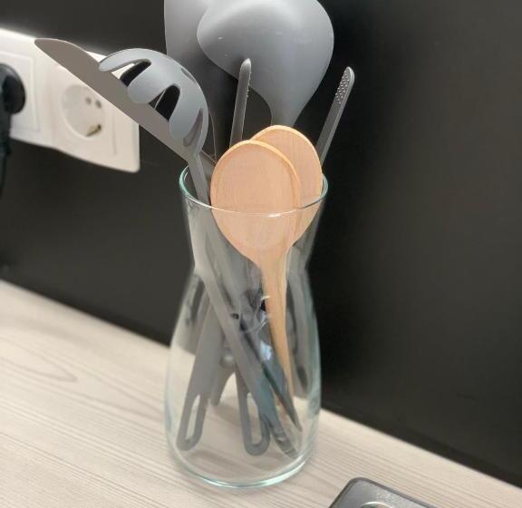 Traveler S City Shelter   By Nahuen Suites