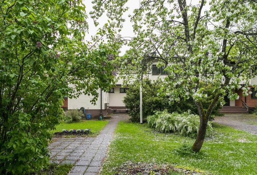 Upea Remontoitu Huoneisto Naantalin Sydämessä