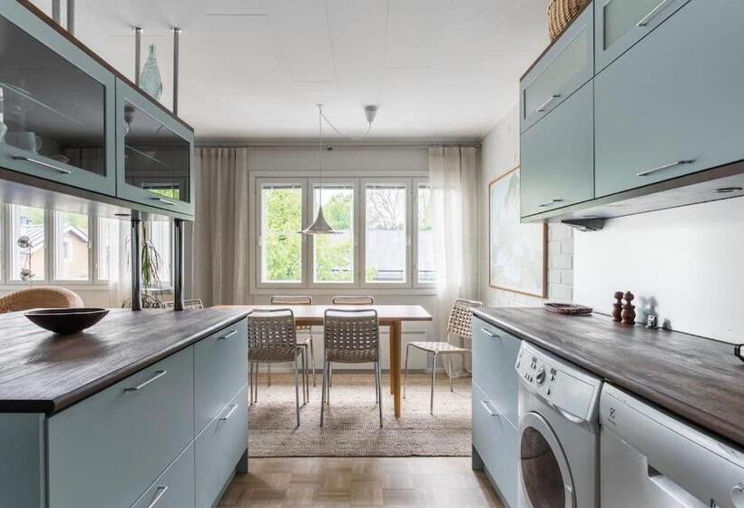 Upea Remontoitu Huoneisto Naantalin Sydämessä