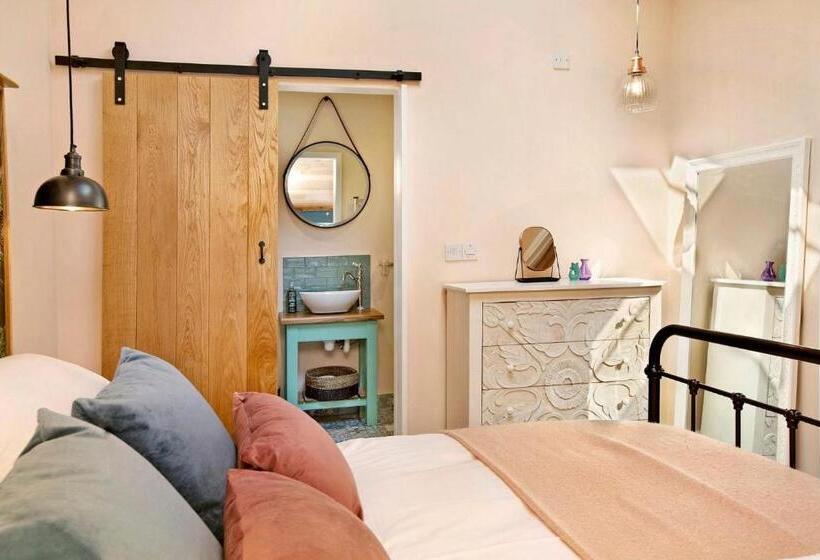 Windmill Flower Barn