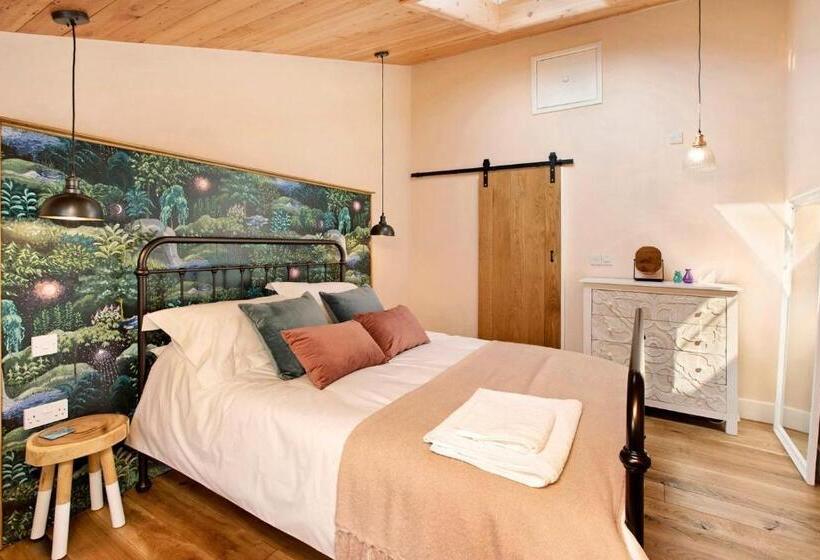 Windmill Flower Barn