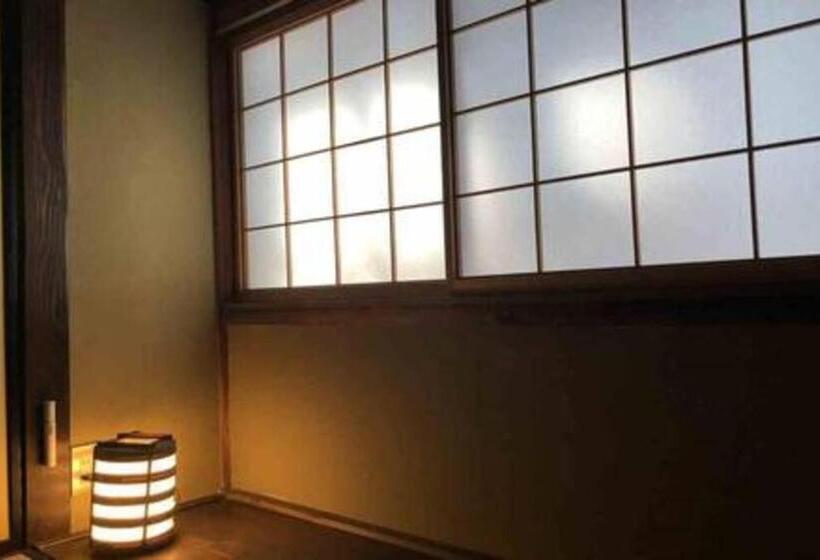 越中城端　荒町庵