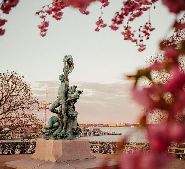 Adorable Central Apartment Helsinki