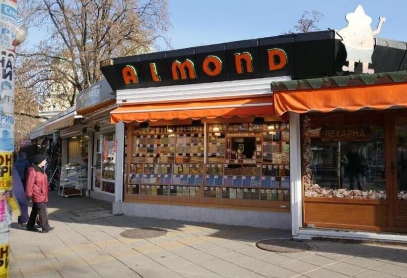 호스텔 Vintage Private Rooms In The Heart Of The Downtown