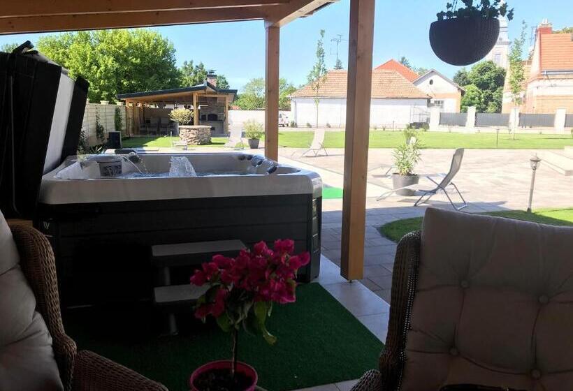 צימר Notarius Vendégház