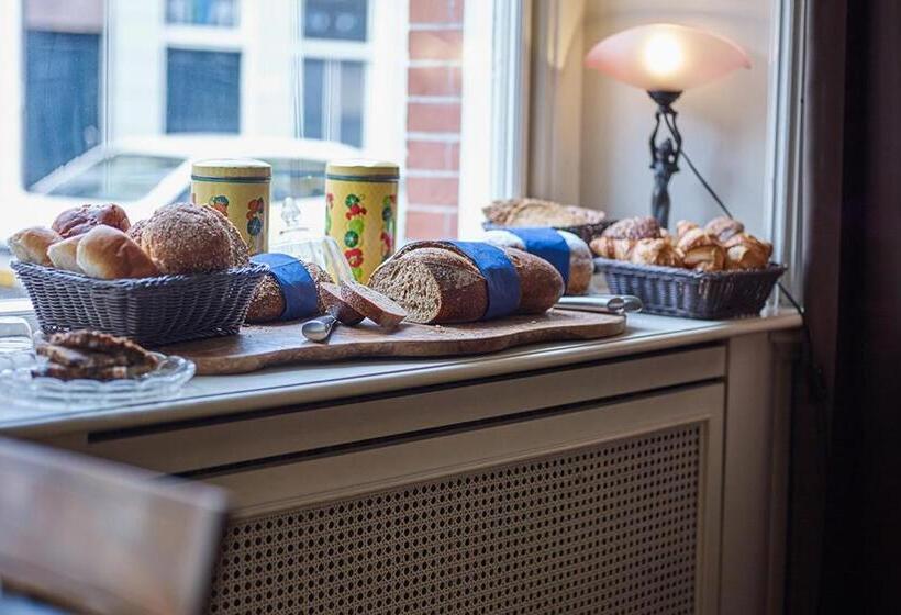 مبيت وإفطار Studio # Het Pauwennest