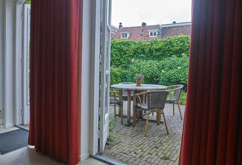 مبيت وإفطار Studio # Het Pauwennest