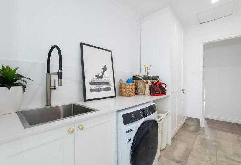 Brewers Haus Mainstreet Willunga 2 Bdrm Sleeps 4