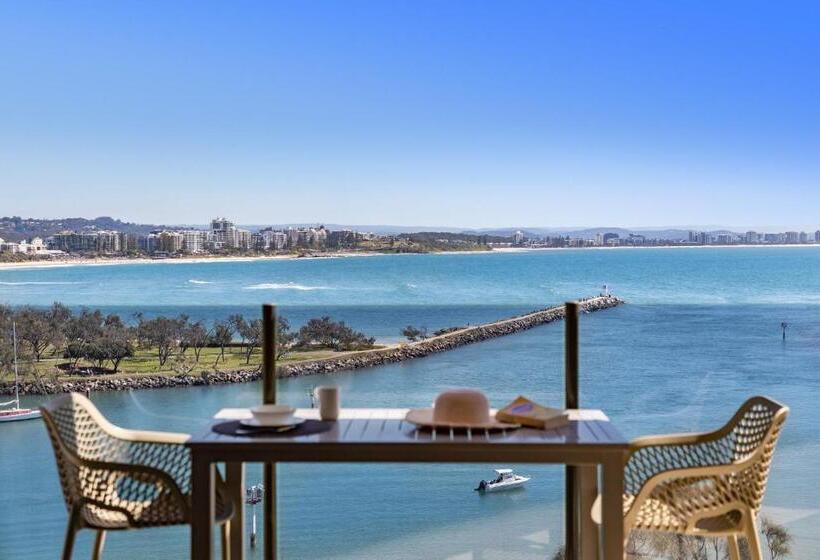 Cartwright Apartment