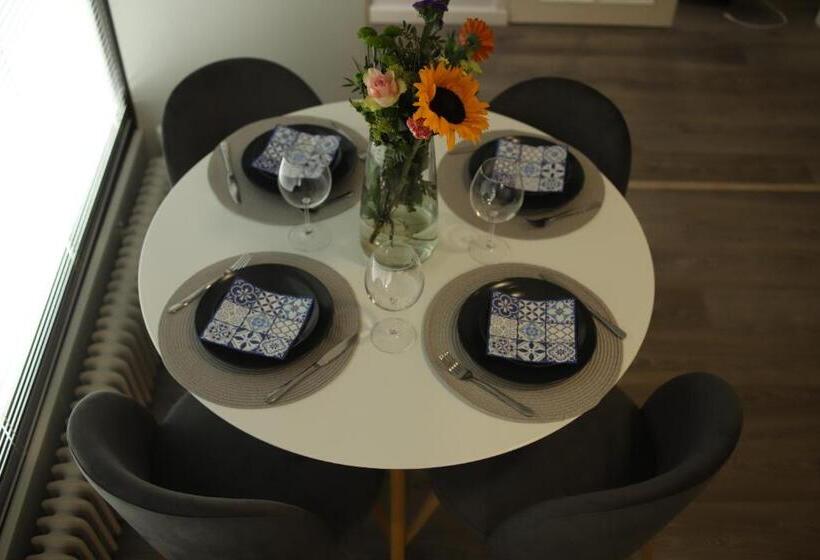 City Center 2 Rooms Apartment