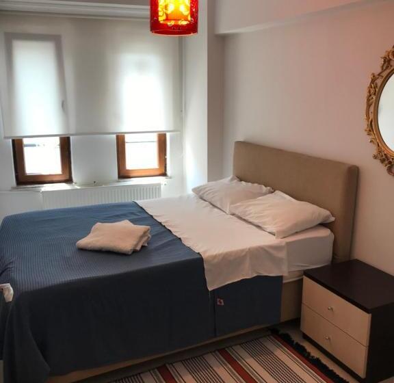 Class Sui̇t Resi̇dence