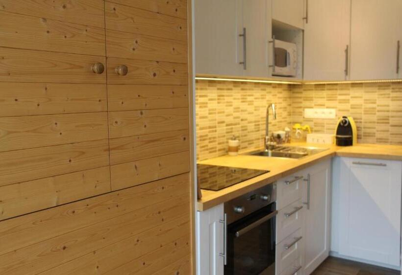 Cozy Apartment In Bedřichov   špindlerův Mlýn