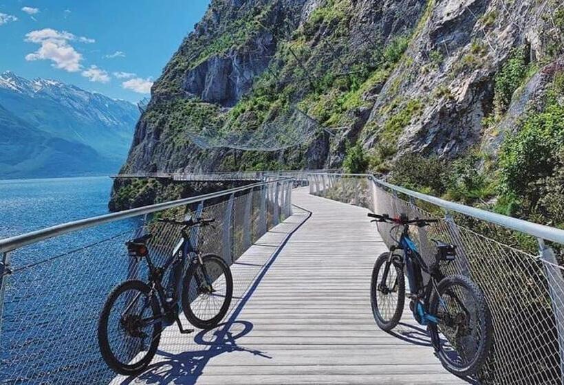 Holiday Residence With Private Garden