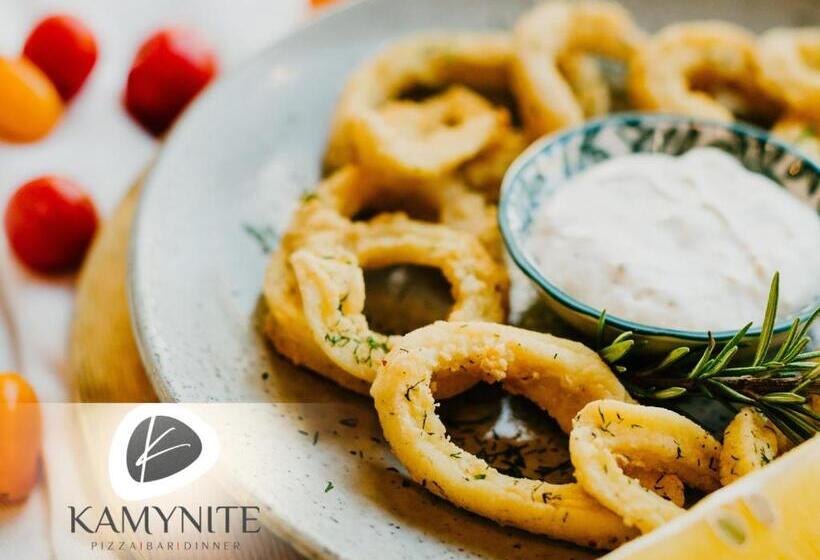 ホテル хотел камъните