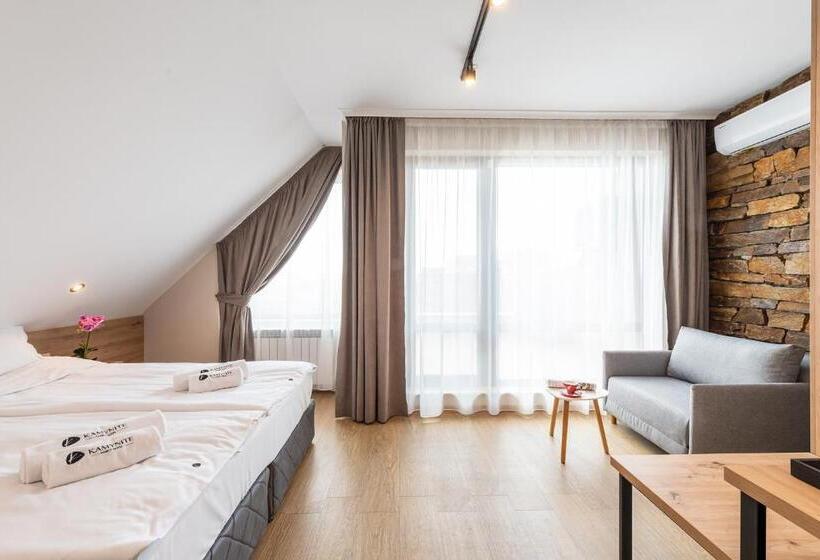 ホテル хотел камъните