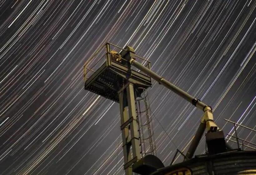 Luxury Retreat 30mins Taxi Ride From West London