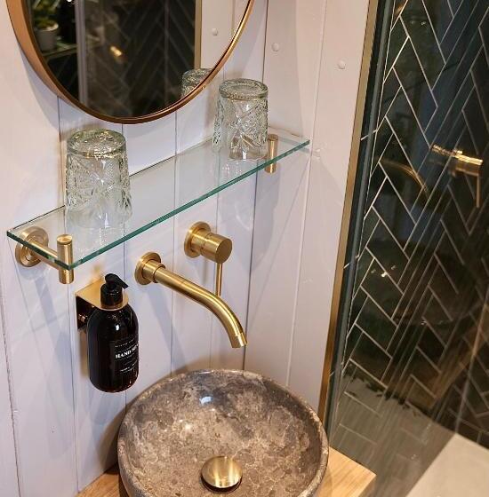 Luxury Retreat 30mins Taxi Ride From West London