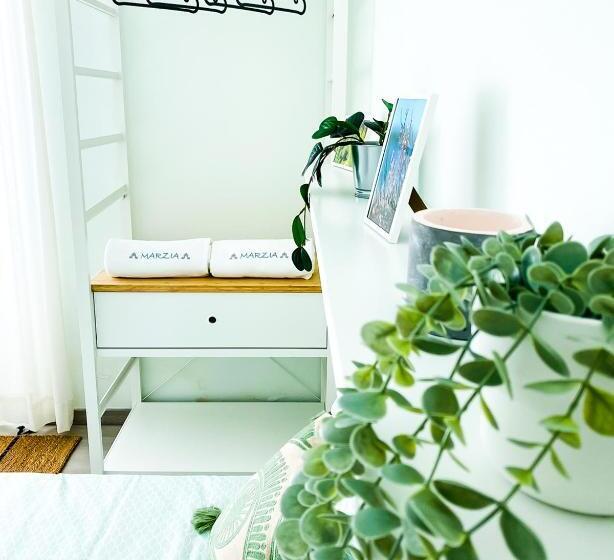 Marzia Boutique Home