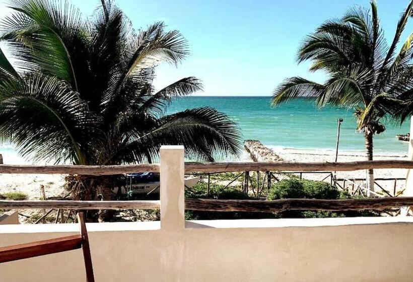 Oceanfront Casita Coral