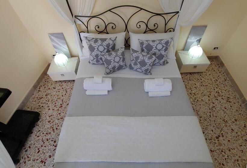 Пансион Jamari S Rooms