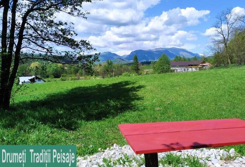 פנסיון La Trovantzi