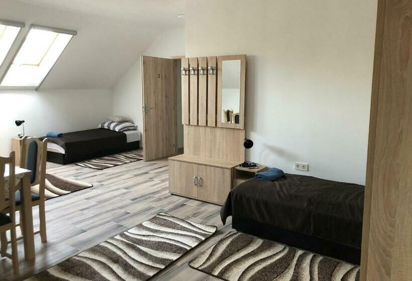 פנסיון Lukács Vendégház