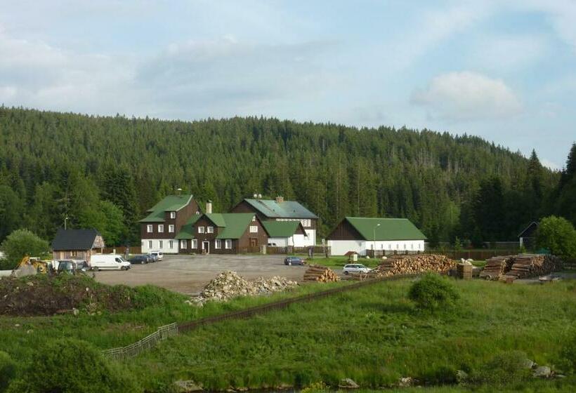 بنسيون Penzion U Pstruha