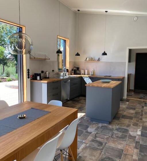 Pool Spa Sauna And Beach Beddingestrand